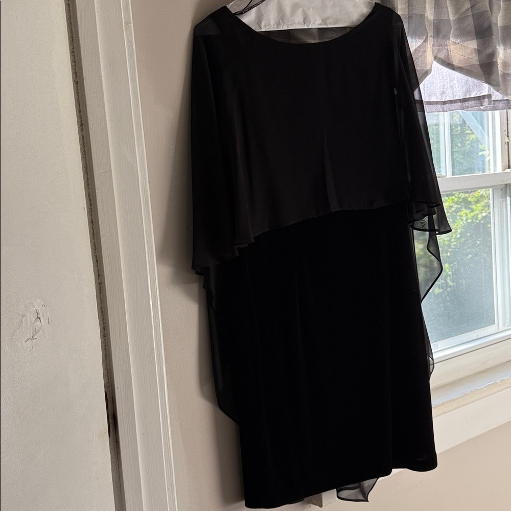 Womens Vince Camuto dress size 10